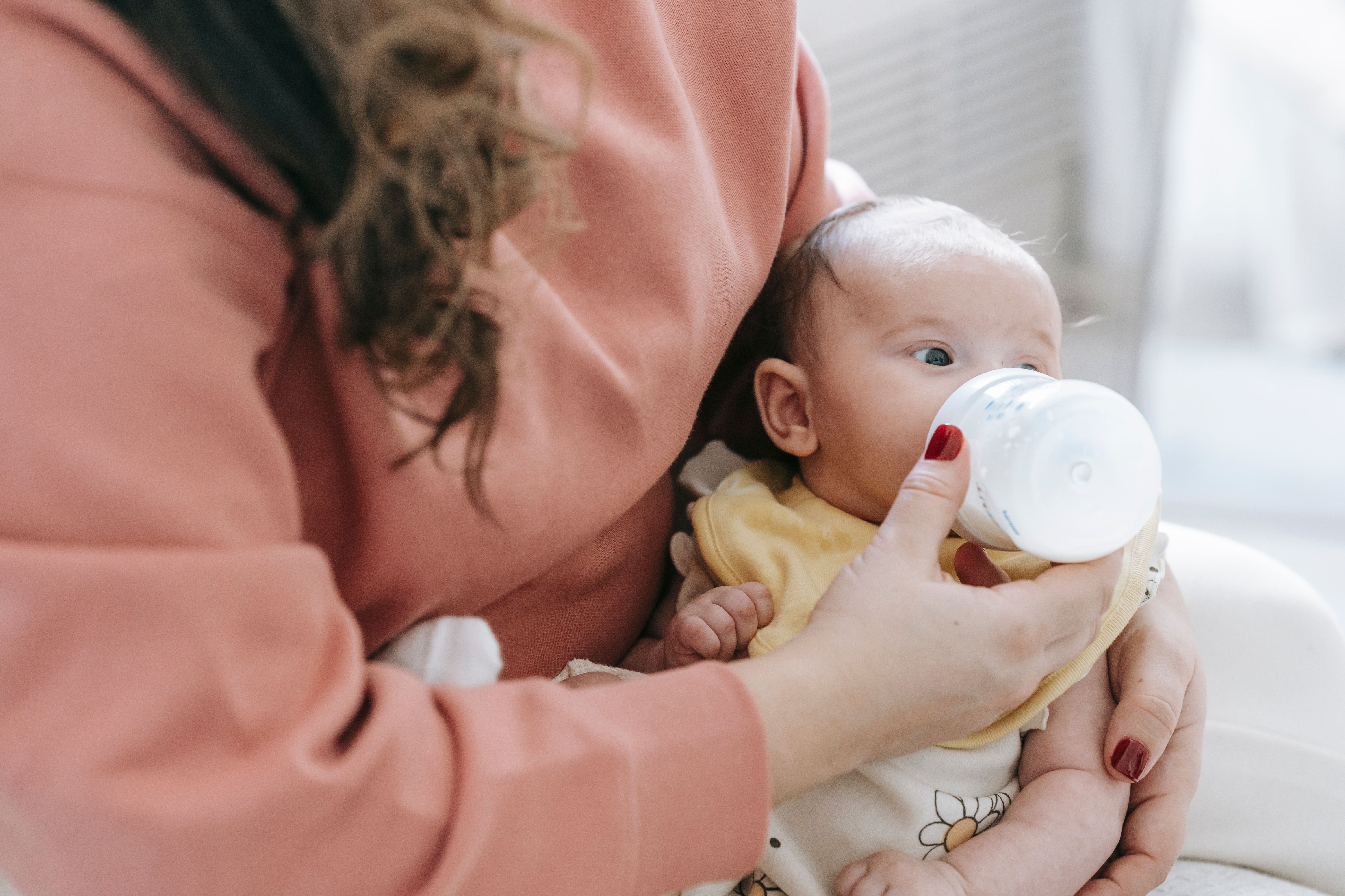 Information sur la qualité de l’eau distribuée  : recommandation de non-consommation de l’eau du robinet concernant les femmes enceintes et nourrissons (0-2 ans)